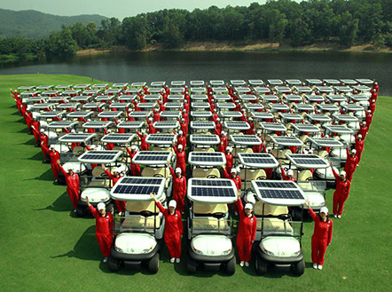 Flexible Panels are Installed on the Golf Cars of Shen..